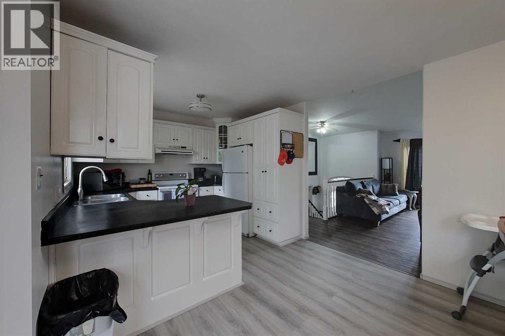 816 11 Avenue Se, Slave Lake, Alberta  T0G 2A3 - Photo 14 - A2282710