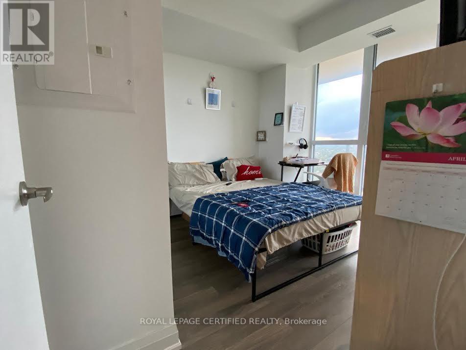 1402 - 1461 Lawrence Avenue W, Toronto (Brookhaven-Amesbury), Ontario  M1B 4T5 - Photo 8 - W12856998