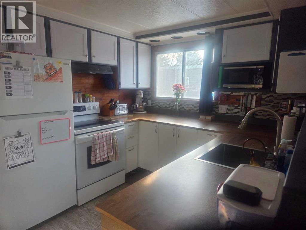 124, 3223 83 Street Nw, Calgary, Alberta  T3B 5N1 - Photo 2 - A2290826