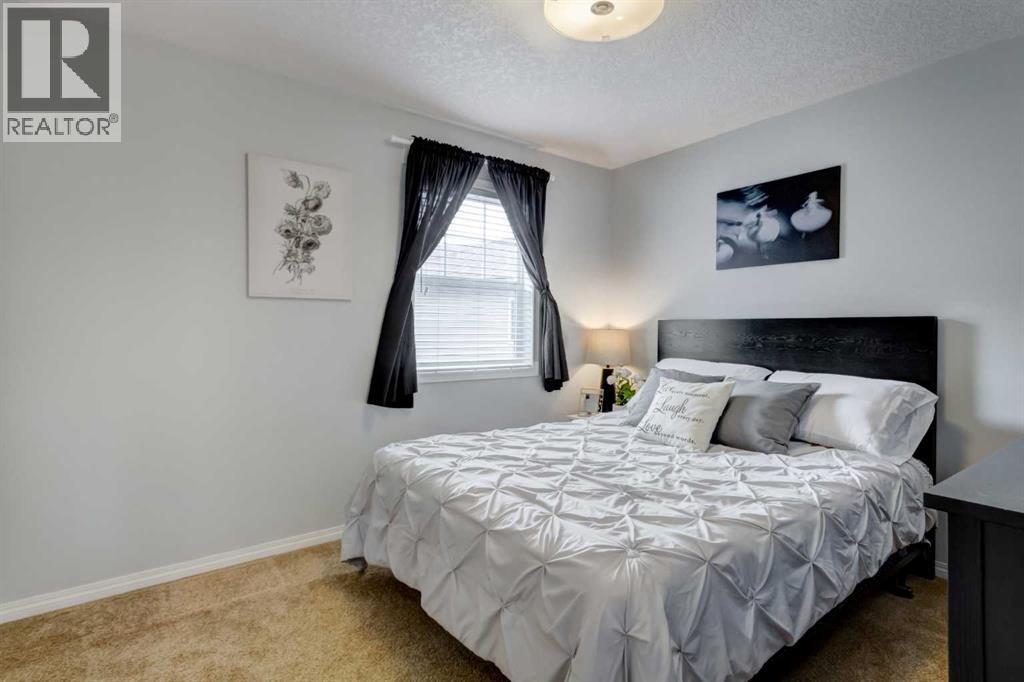 226 Cougarstone Gardens Sw, Calgary, Alberta  T3H 4W6 - Photo 23 - A2291162