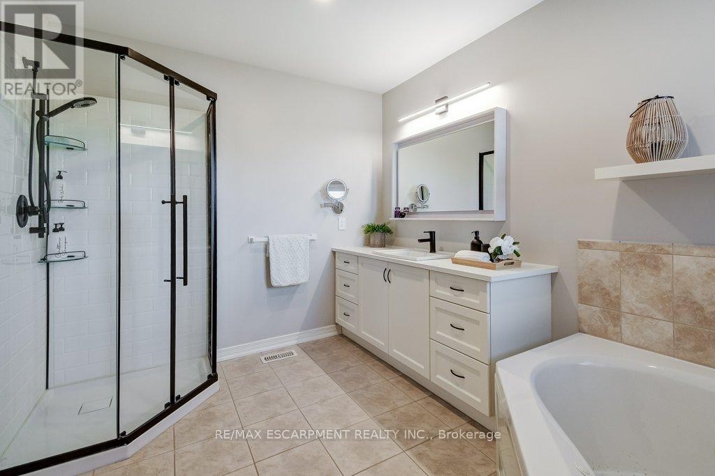 179 Chudleigh Street, Hamilton, Ontario  L8B 0J8 - Photo 19 - X12857040