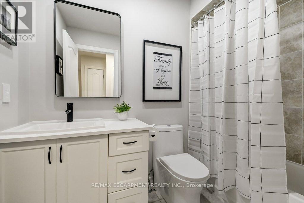 179 Chudleigh Street, Hamilton, Ontario  L8B 0J8 - Photo 25 - X12857040