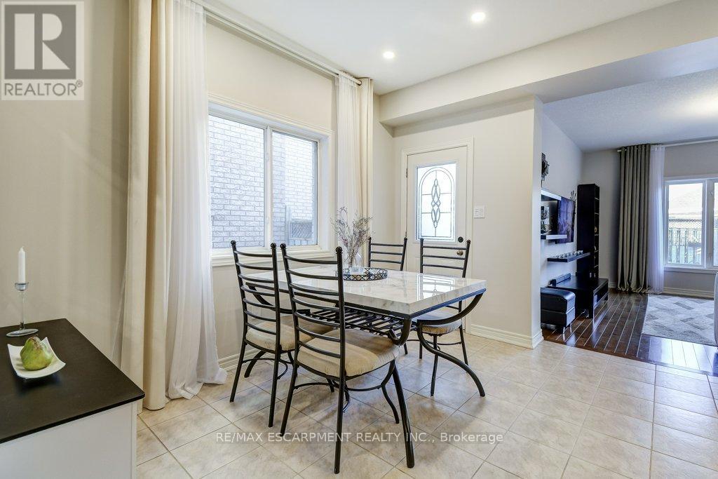 179 Chudleigh Street, Hamilton, Ontario  L8B 0J8 - Photo 9 - X12857040