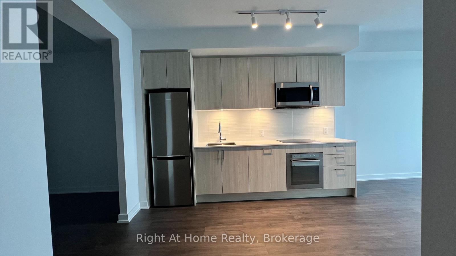 2708 - 1928 Lakeshore Boulevard W, Toronto, Ontario  M6S 0B1 - Photo 6 - W12857084