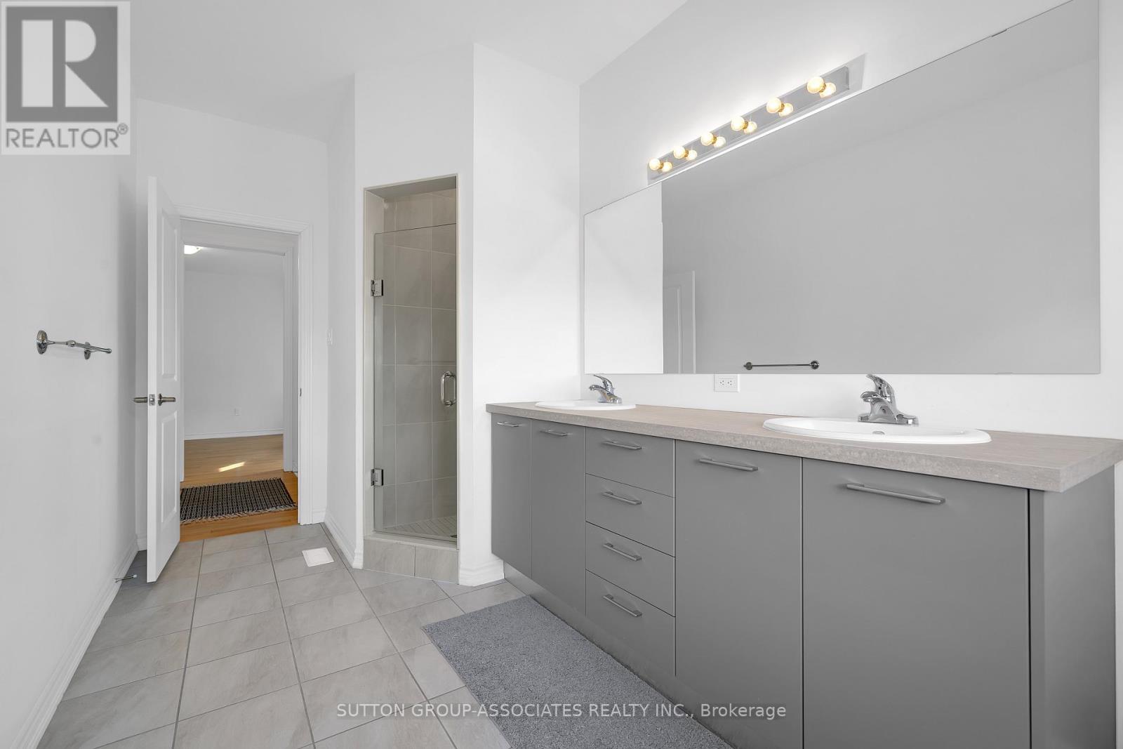 130 Lyle Drive, Clarington, Ontario  L1C 0V7 - Photo 20 - E12756386