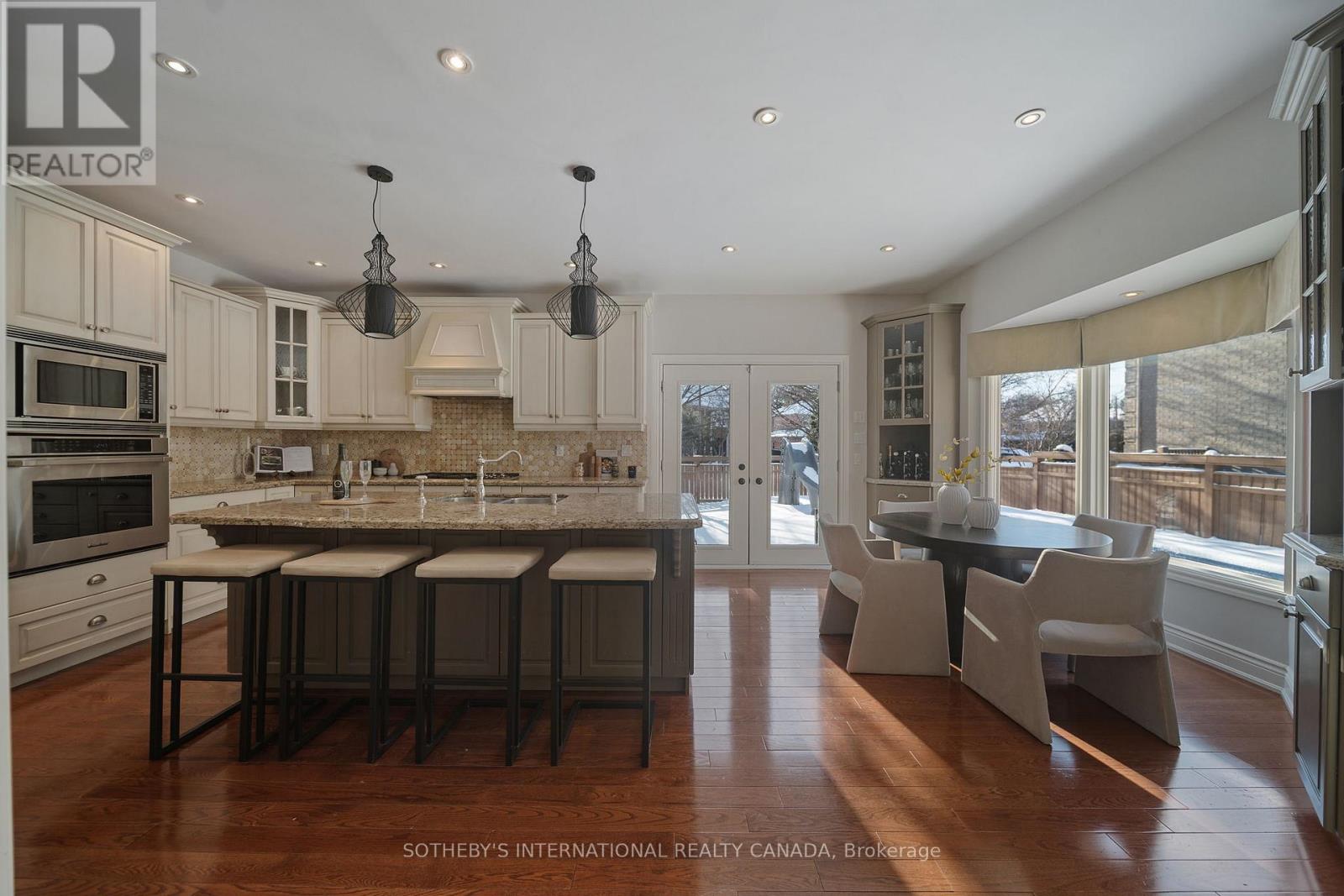 1939 Calgary Court, Mississauga (Lorne Park), Ontario  L5H 4J1 - Photo 15 - W12731708