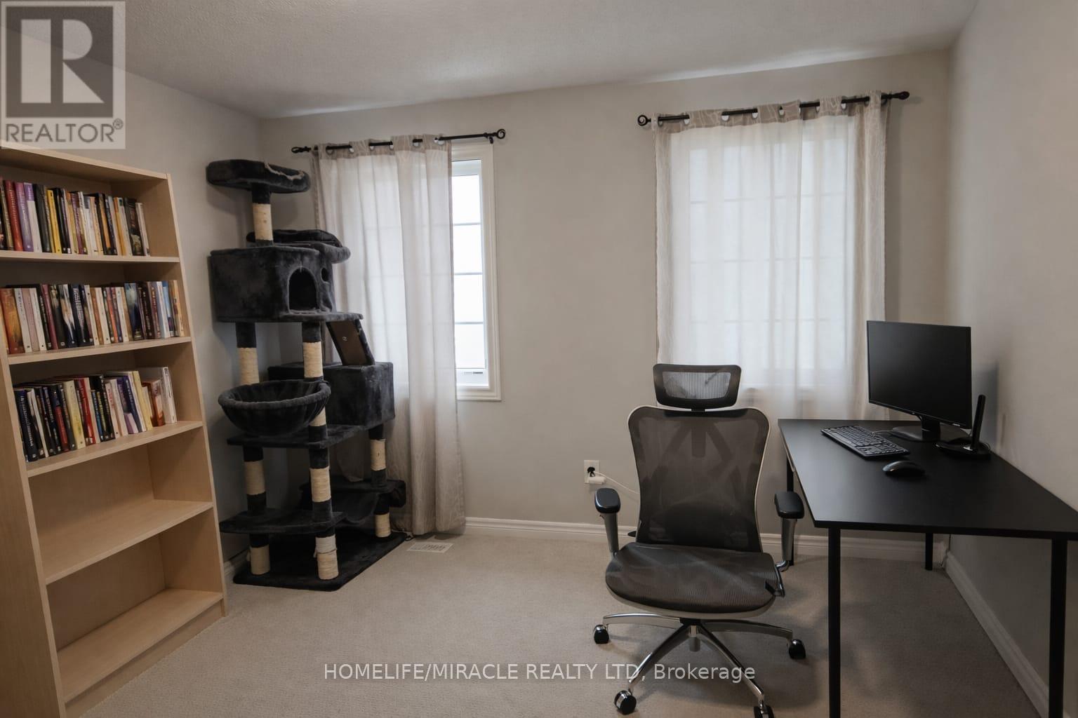 81 Padbury Trail, Brampton (Northwest Brampton), Ontario  L7A 4V3 - Photo 7 - W12833498