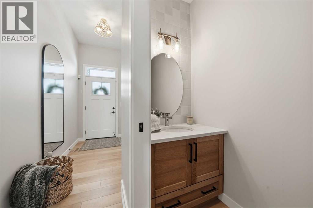 27 Eaton Crescent, Red Deer, Alberta  T4P 3E2 - Photo 6 - A2290309