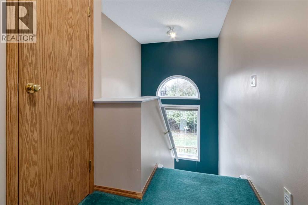 168 Mt Apex Green Se, Calgary, Alberta  T2Z 2V5 - Photo 19 - A2290248