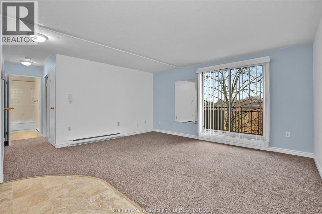 130 Park Avenue Unit# 410, Chatham, Ontario  N7M 3V6 - Photo 3 - 26004469