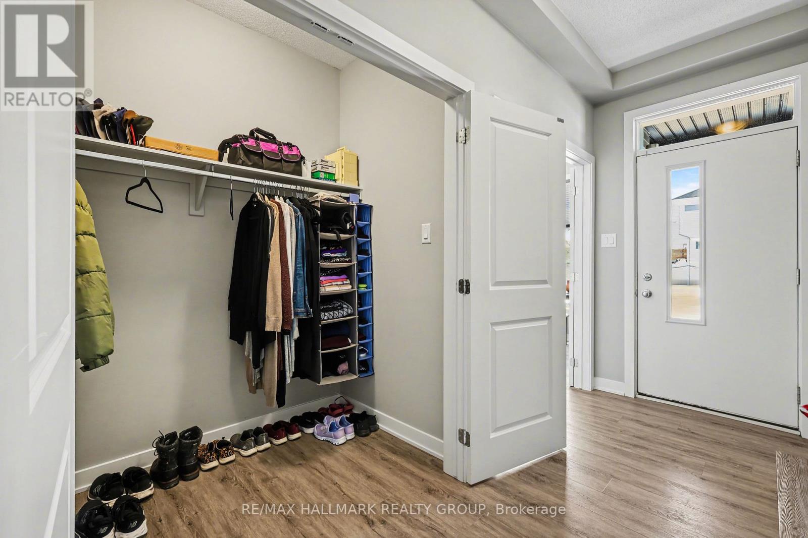 47 Fanning Street, Carleton Place, Ontario  K7C 0J2 - Photo 4 - X12857122