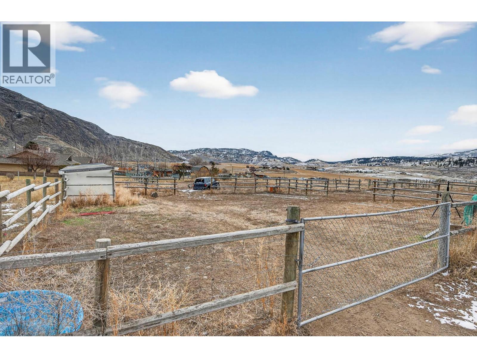 5880 Gardi Road, Kamloops, British Columbia  V1S 2A1 - Photo 24 - 10377181