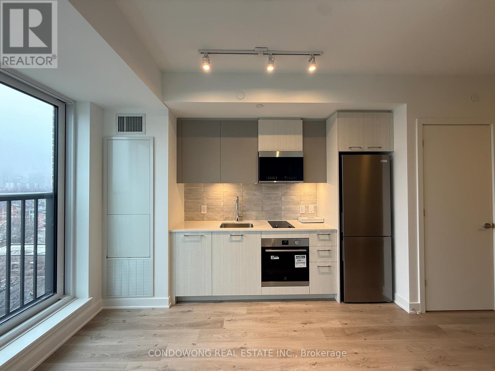 #725 - 30 DREAMERS WAY, toronto (regent park), Ontario