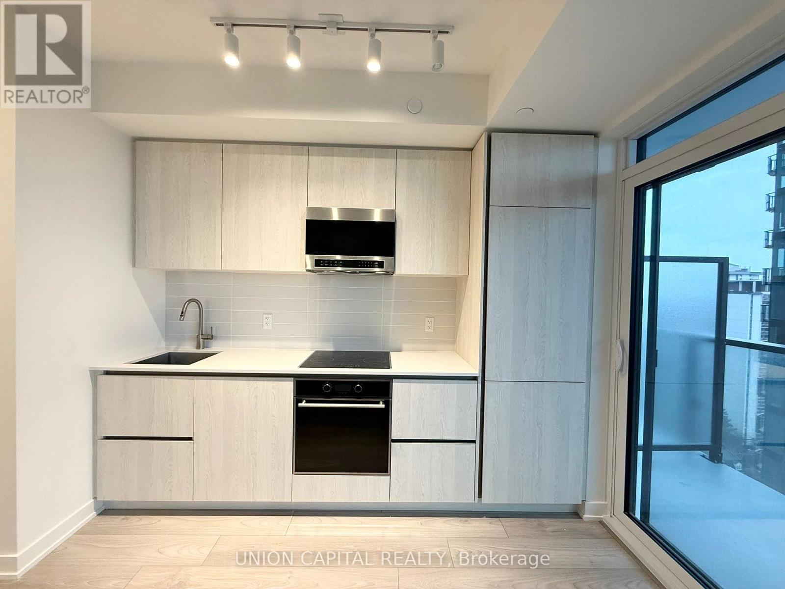 1908 - 110 Broadway Avenue, Toronto, Ontario  M4P 1V7 - Photo 2 - C12857086