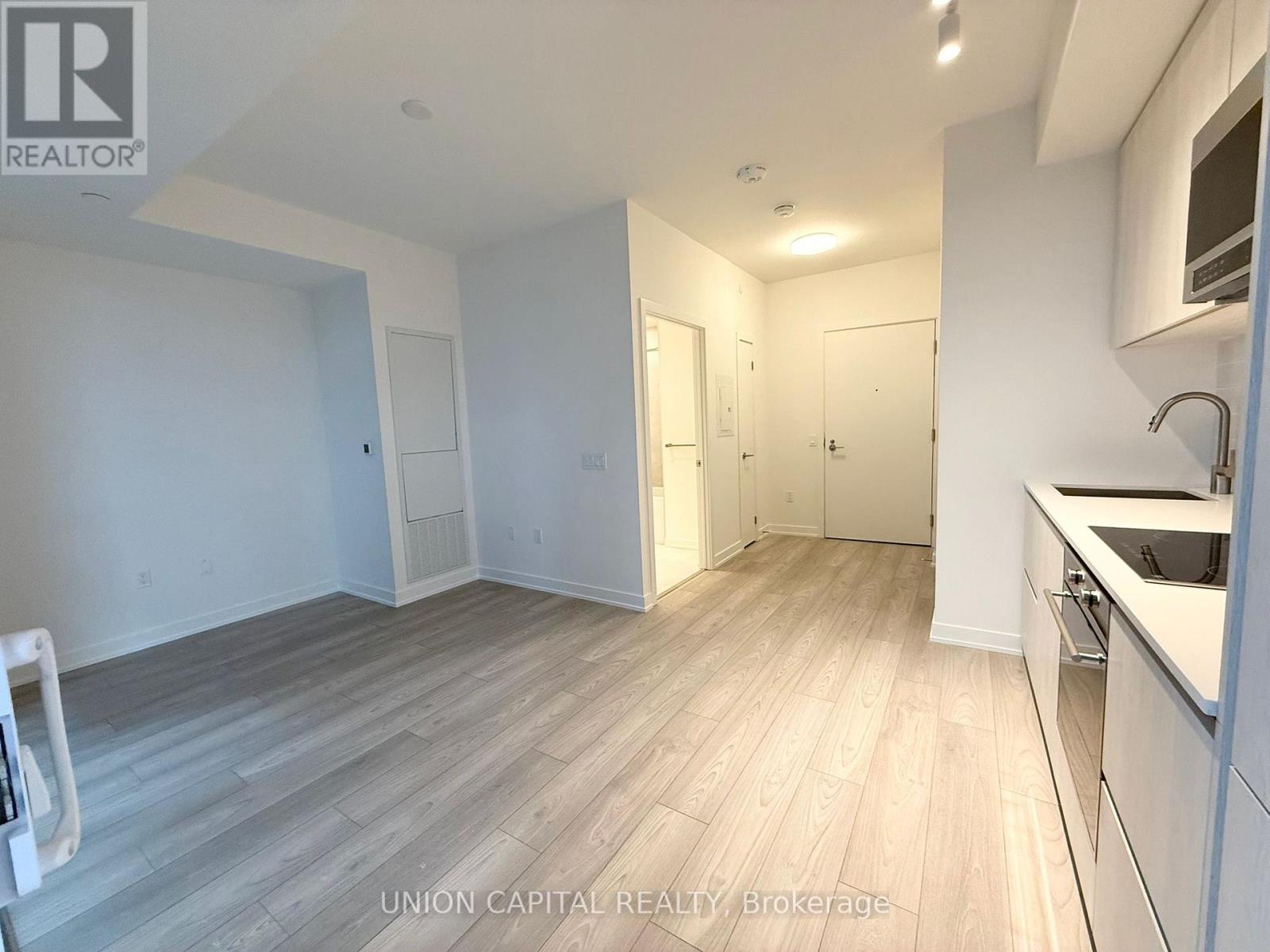 1908 - 110 Broadway Avenue, Toronto, Ontario  M4P 1V7 - Photo 4 - C12857086