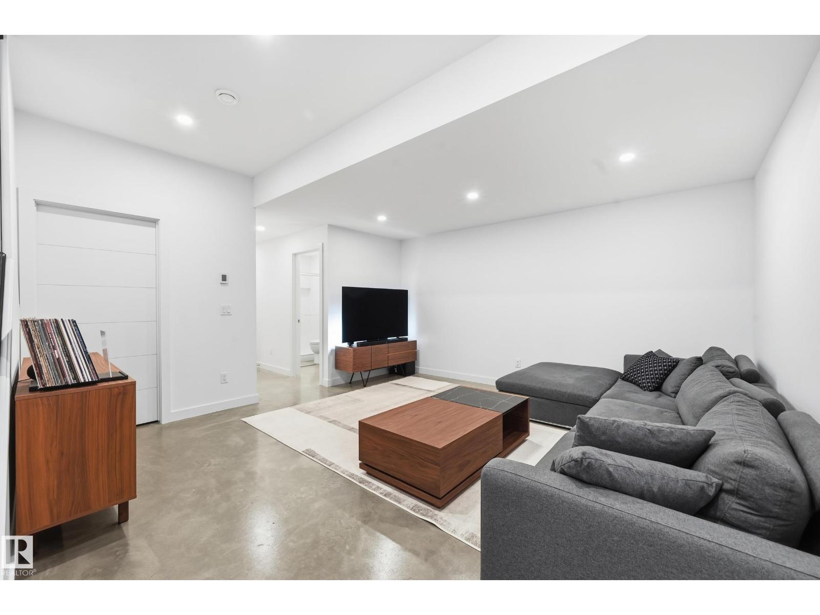 9644 83 St Nw, Edmonton, Alberta  T6C 3A2 - Photo 45 - E4476383