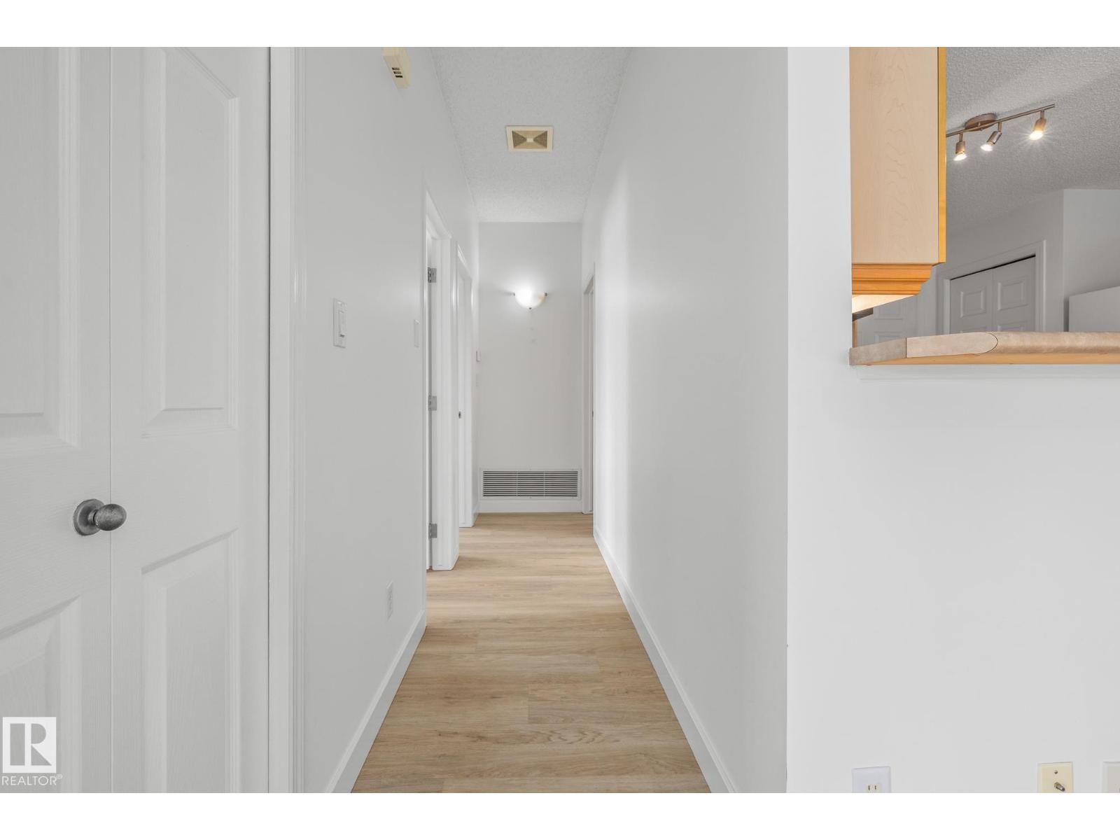 #2 1179 Summerside Dr Sw, Edmonton, Alberta  T6X 1K1 - Photo 12 - E4476384