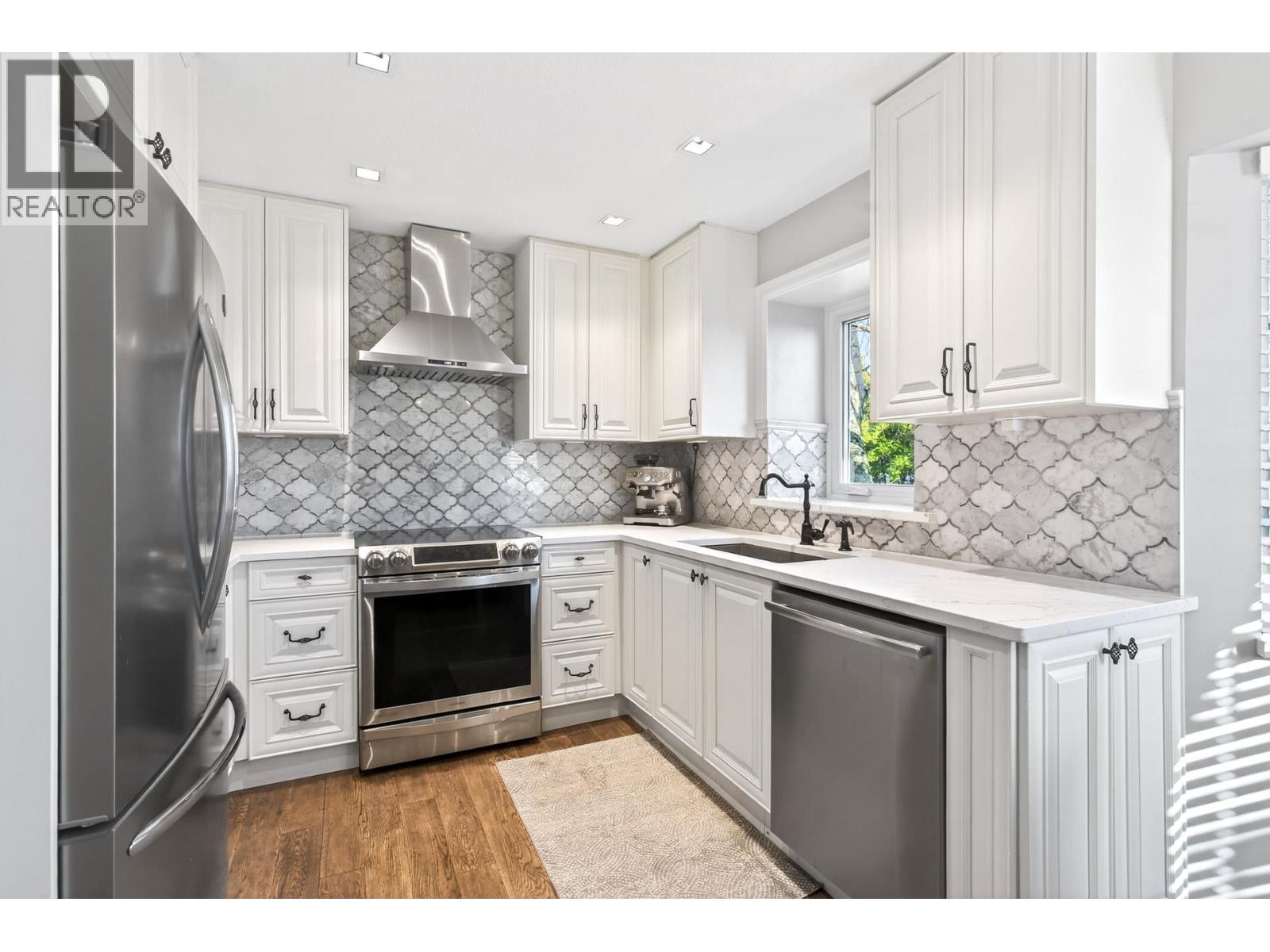 1257 Hudson Street, Coquitlam, British Columbia  V3B 6P8 - Photo 12 - R3084243