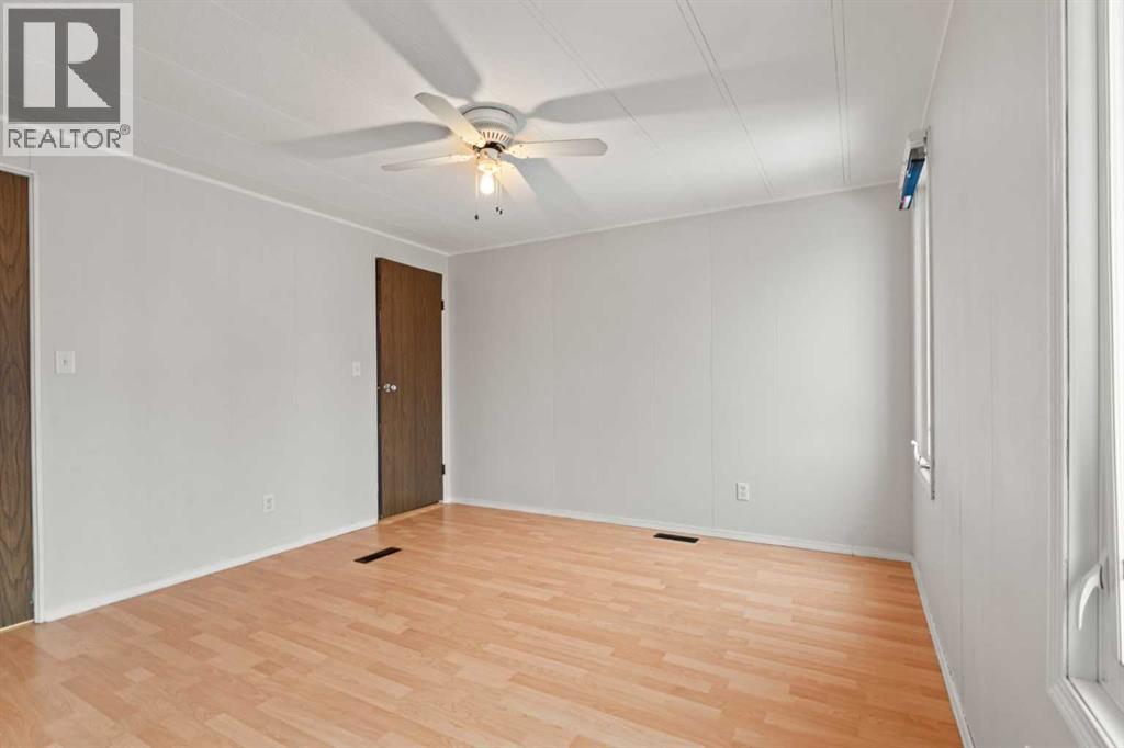 227 2 Avenue Se, Diamond Valley, Alberta  T0L 0H0 - Photo 21 - A2291037