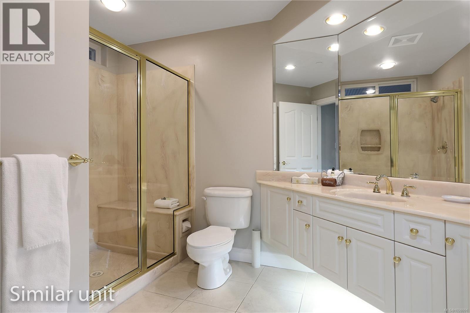 603/604 A 366 Clubhouse Dr, Courtenay, British Columbia  V9N 9G3 - Photo 4 - 1028091