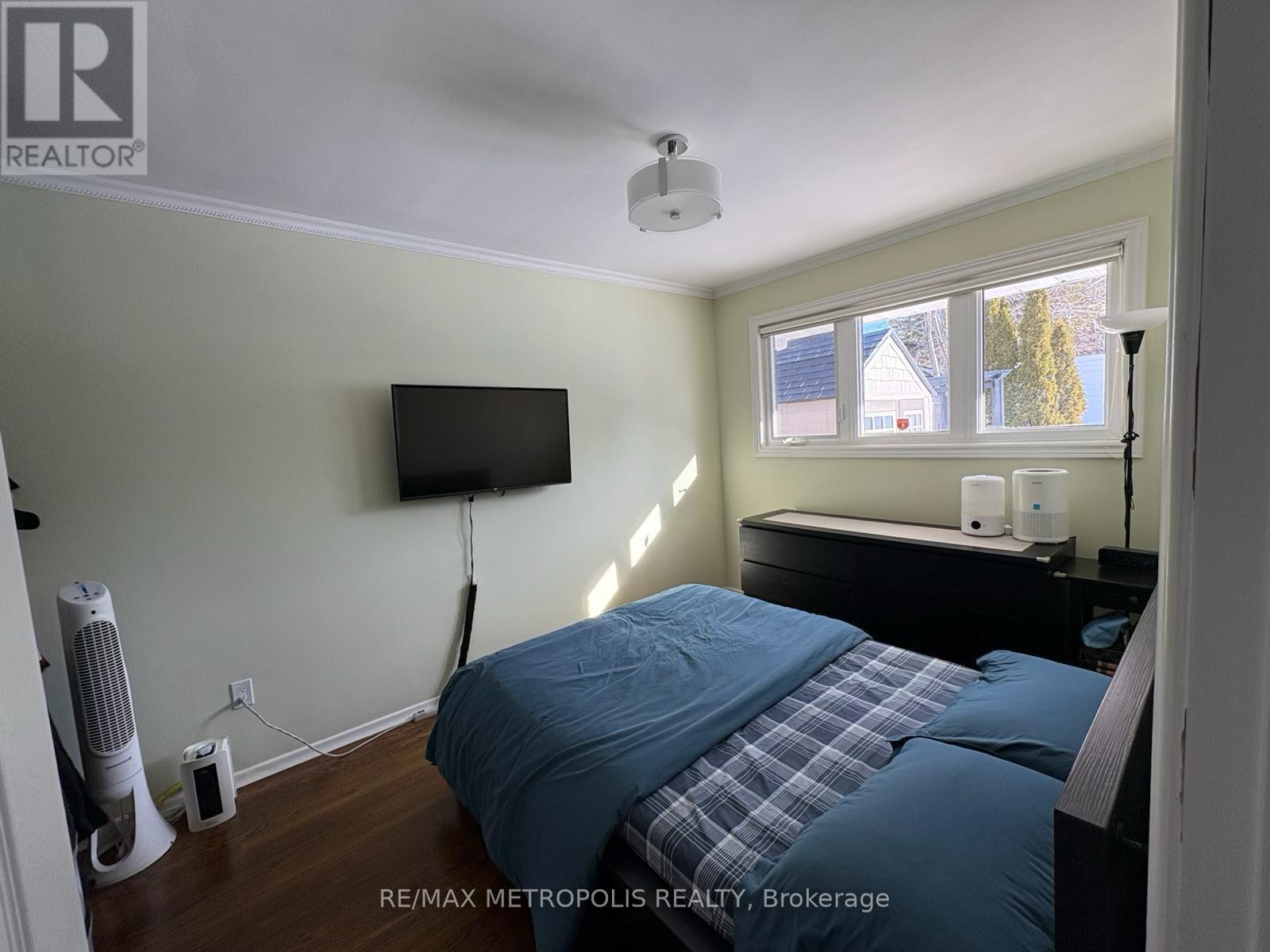 129 Briar Court, Oshawa (Eastdale), Ontario  L1G 6M4 - Photo 4 - E12857072