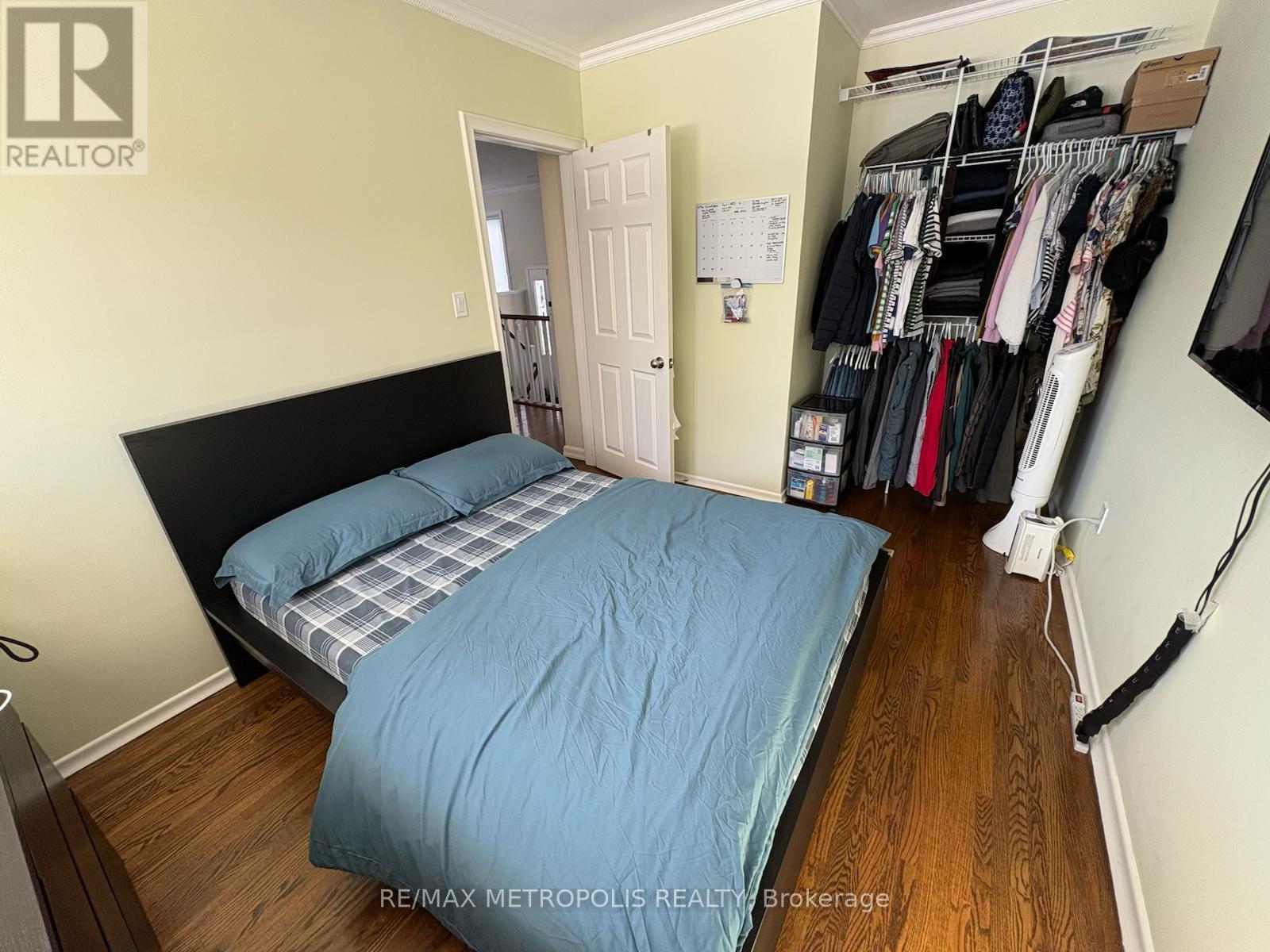 129 Briar Court, Oshawa (Eastdale), Ontario  L1G 6M4 - Photo 5 - E12857072