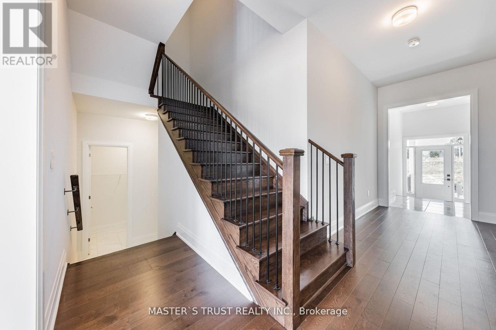 15 Backhouse Drive, Richmond Hill, Ontario  L4E 1M8 - Photo 10 - N12857100