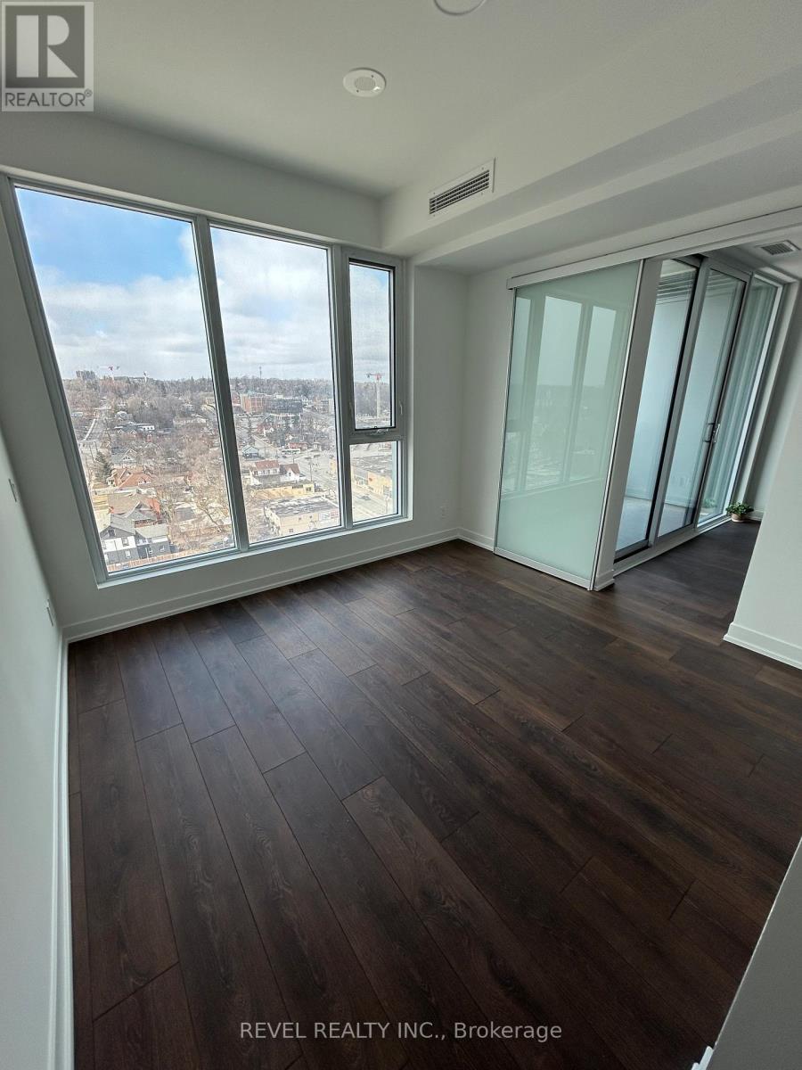 1304 - 39 Mary Street, Barrie, Ontario  L4N 1S9 - Photo 15 - S12857050