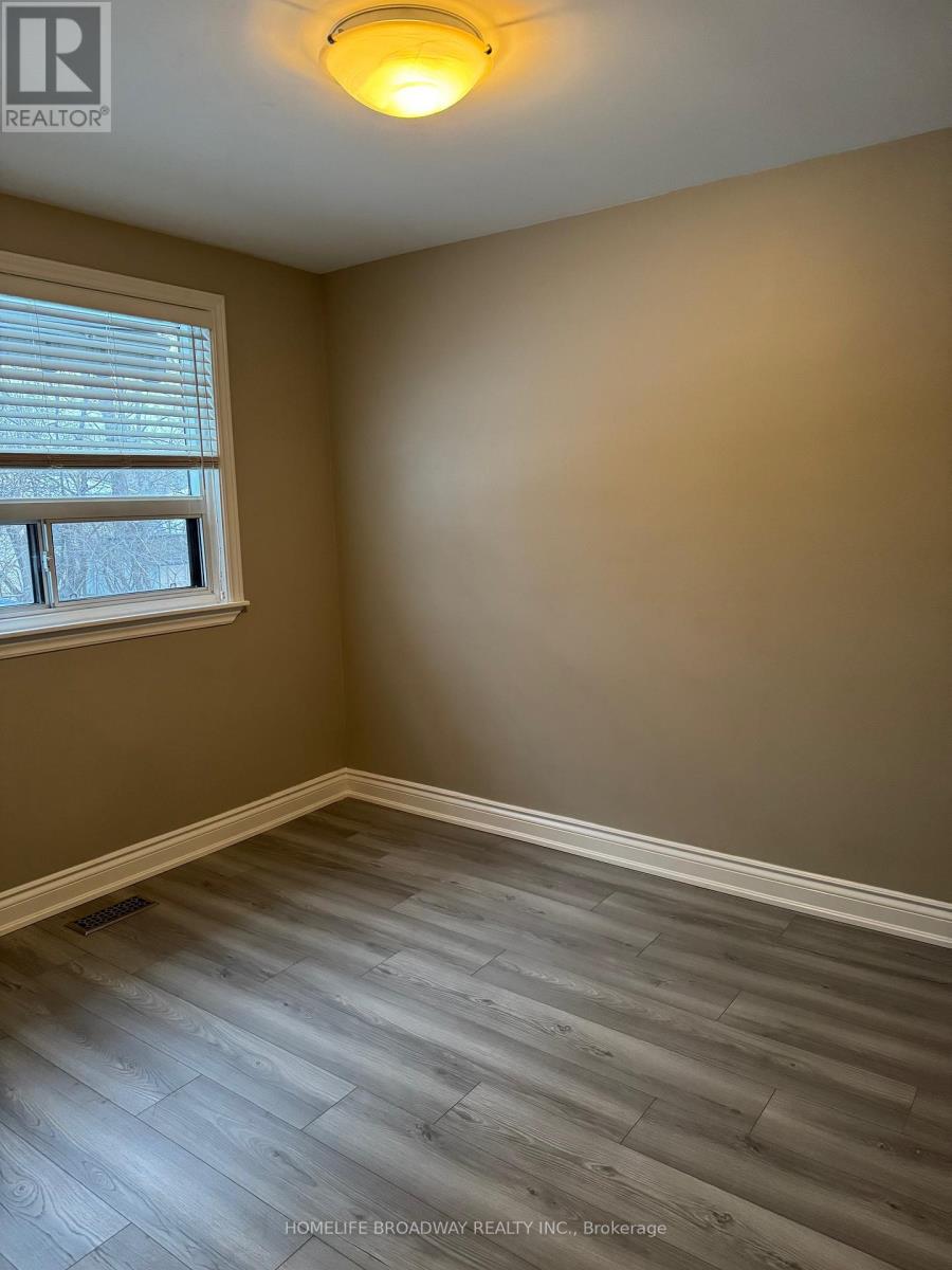 Main Floor - 381 Taylor Mills Drive, Richmond Hill, Ontario  L4C 2V1 - Photo 11 - N12692922