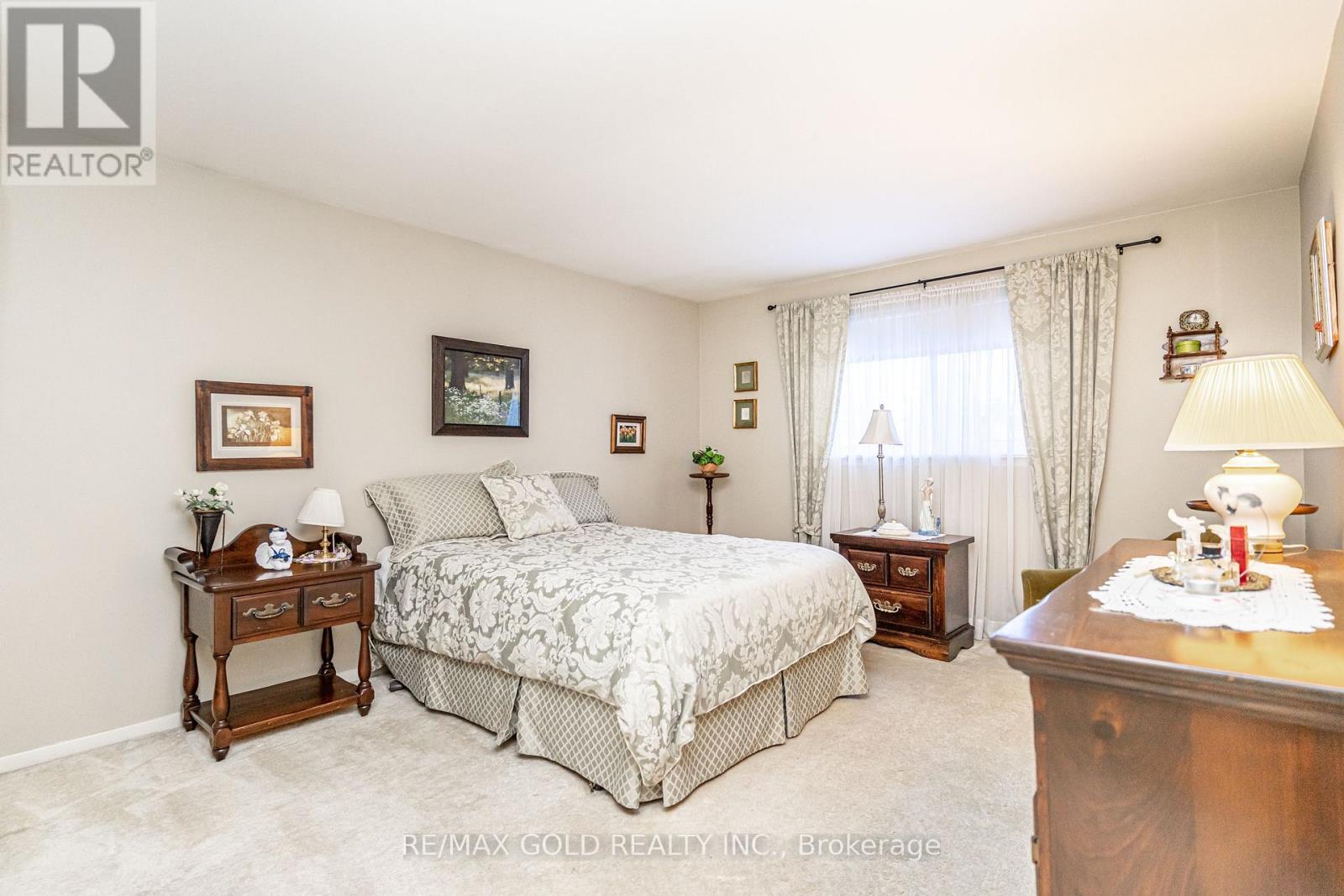 6 Eldon Court, Brampton, Ontario  L6T 2B9 - Photo 13 - W12853606