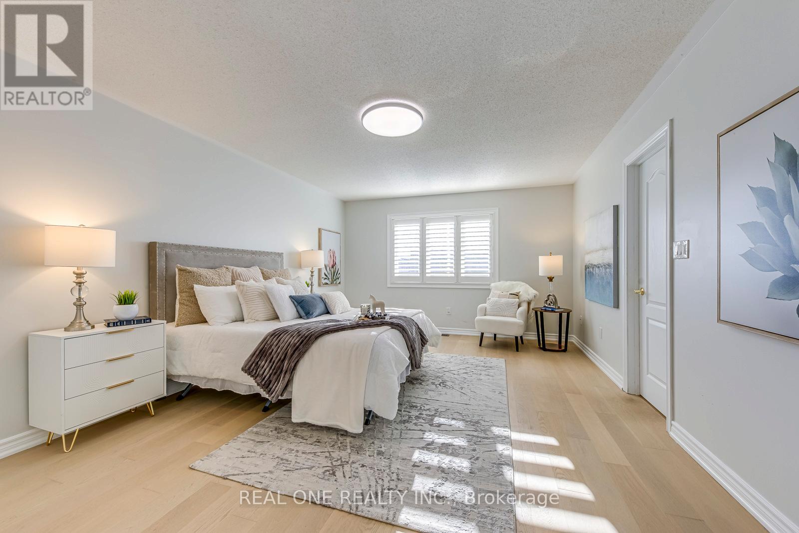 1331 Kestell Boulevard, Oakville, Ontario  L6H 0C8 - Photo 26 - W12857090