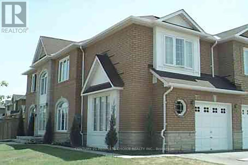 22 Yellow Brick Road, Brampton (Brampton North), Ontario  L6V 4K9 - Photo 2 - W12857108