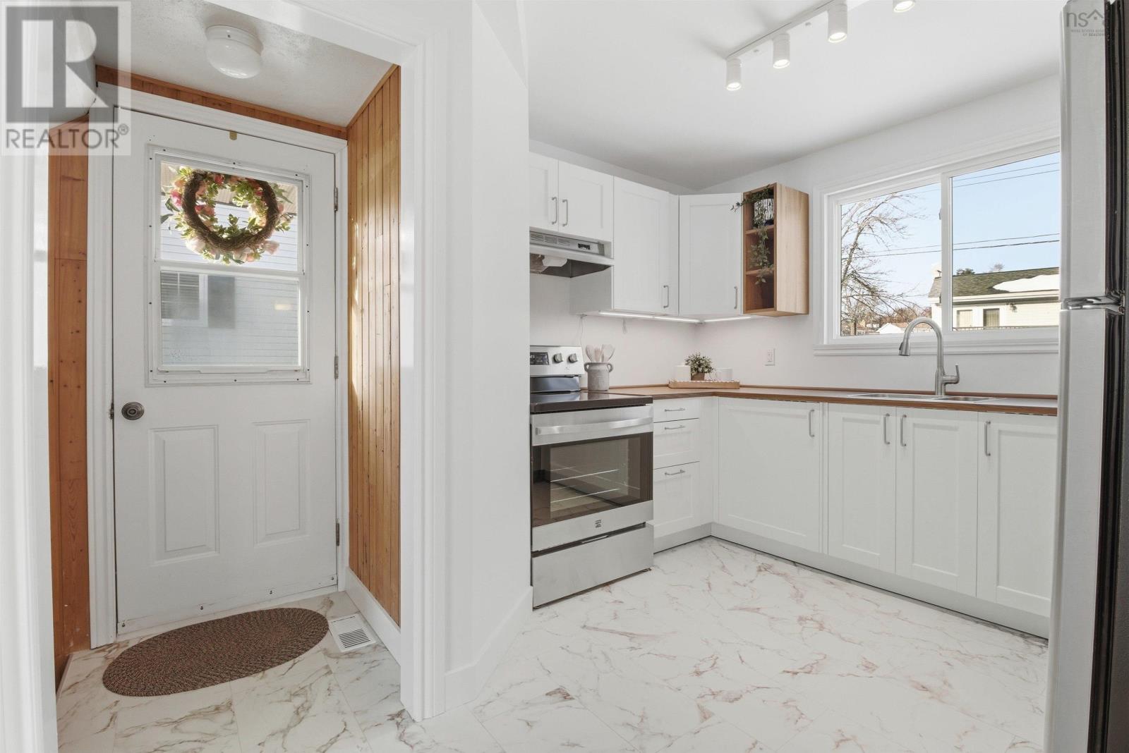 29 Lynnville Drive, Lower Sackville, Nova Scotia  B4C 2H7 - Photo 16 - 202604022