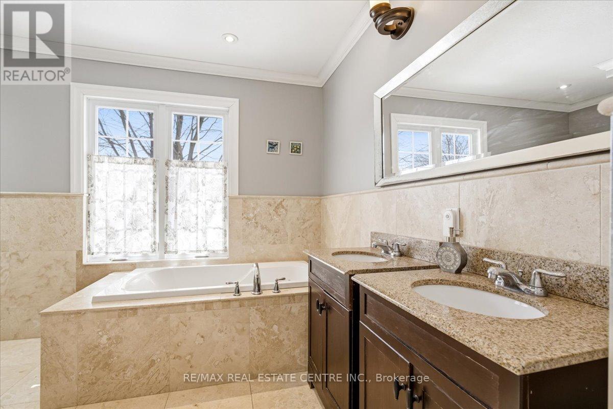 1093 Regional Road 97 N, Hamilton, Ontario  N0B 2J0 - Photo 38 - X12857068