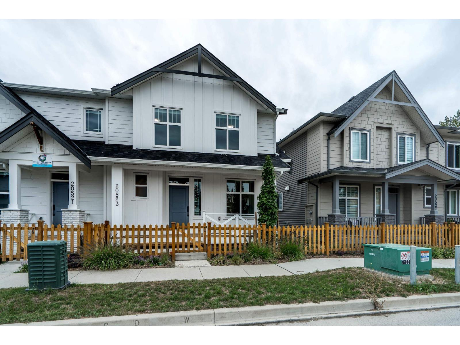 20523 76 AVENUE, Langley, British Columbia