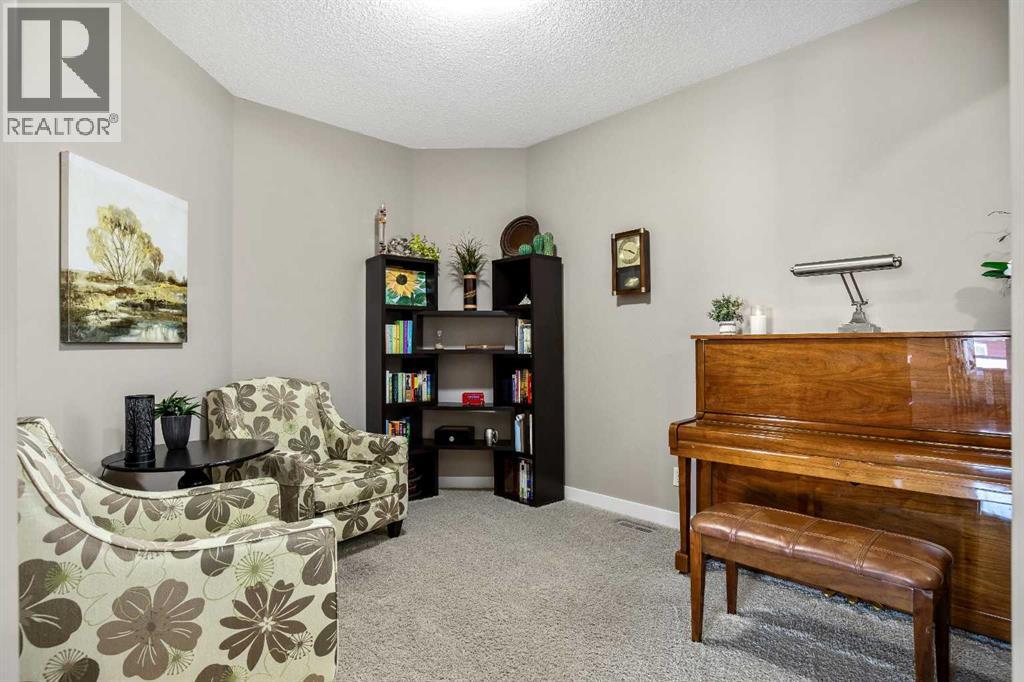 372 Evanspark Circle Nw, Calgary, Alberta  T3P 0A7 - Photo 11 - A2276878