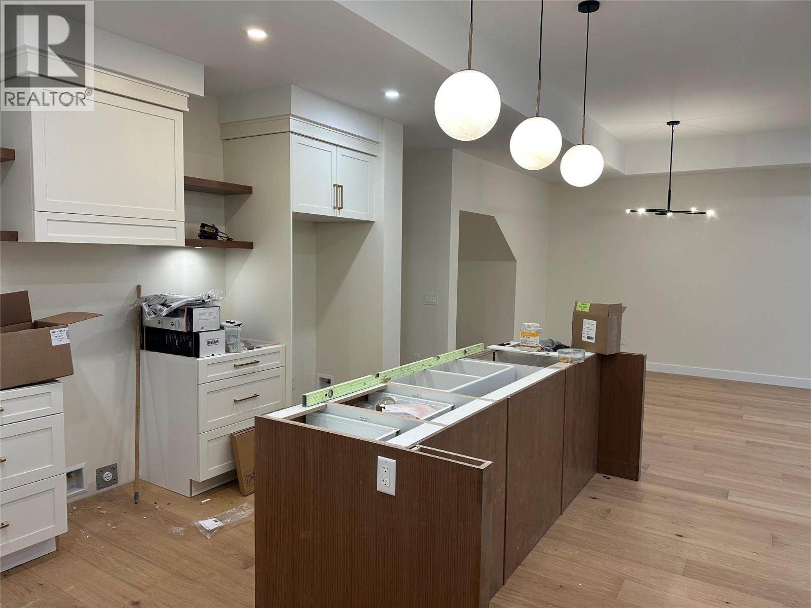 6609 Nixon Road Unit# 101, Summerland, British Columbia  V0H 1Z9 - Photo 3 - 10364693