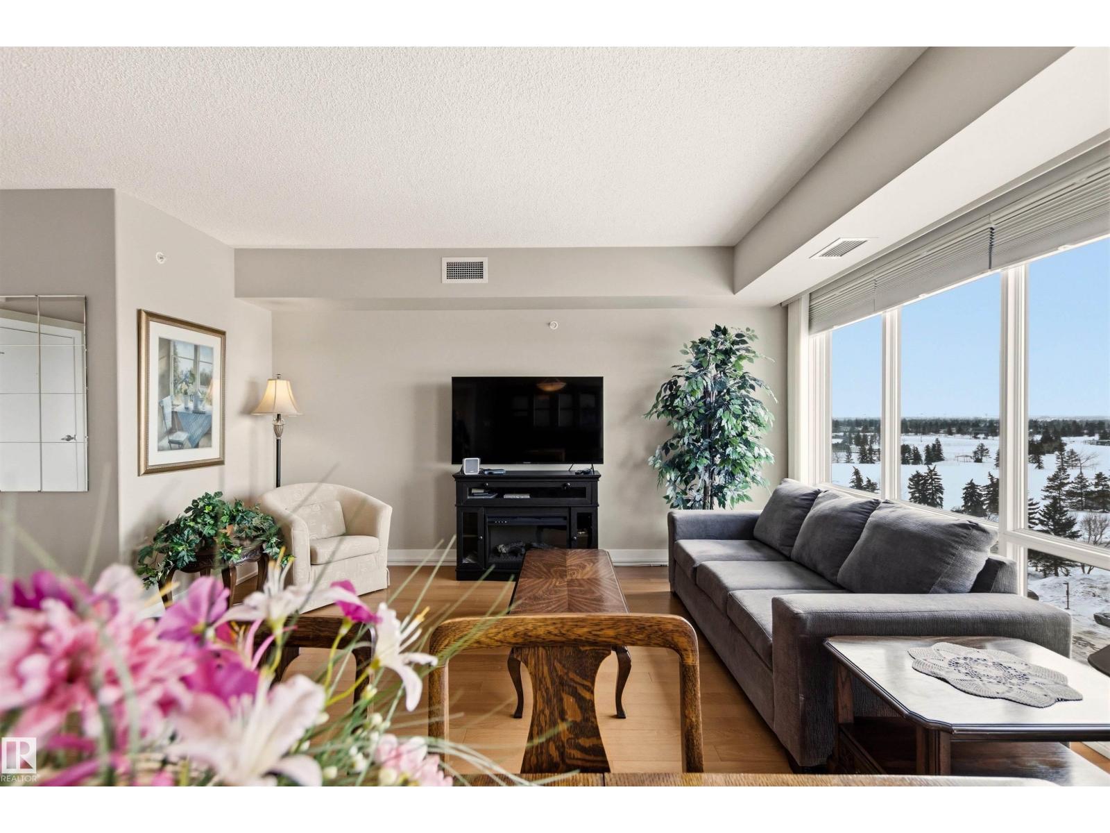 #801 6608 28 Av Nw, Edmonton, Alberta  T6L 2R1 - Photo 4 - E4476385