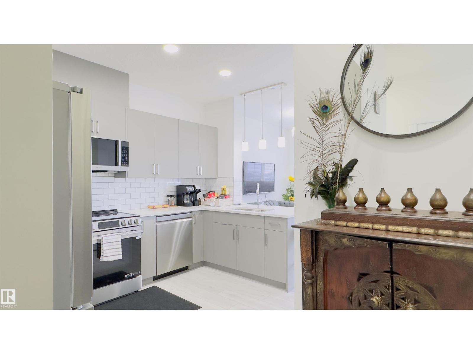 #21 7110 Keswick Cm Sw, Edmonton, Alberta  T6W 5P7 - Photo 4 - E4476387