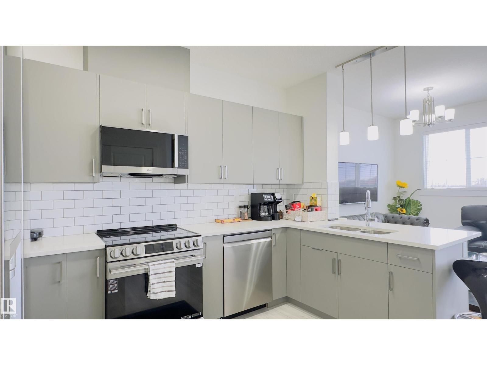 #21 7110 Keswick Cm Sw, Edmonton, Alberta  T6W 5P7 - Photo 5 - E4476387