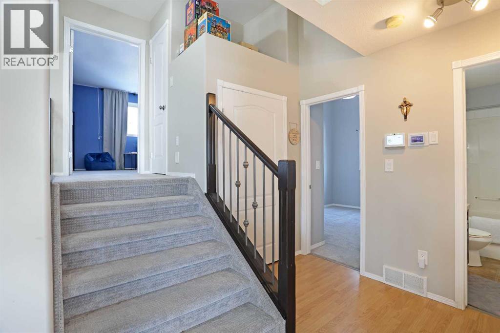 11 Upland Bay W, Brooks, Alberta  T1R 1N1 - Photo 16 - A2288677