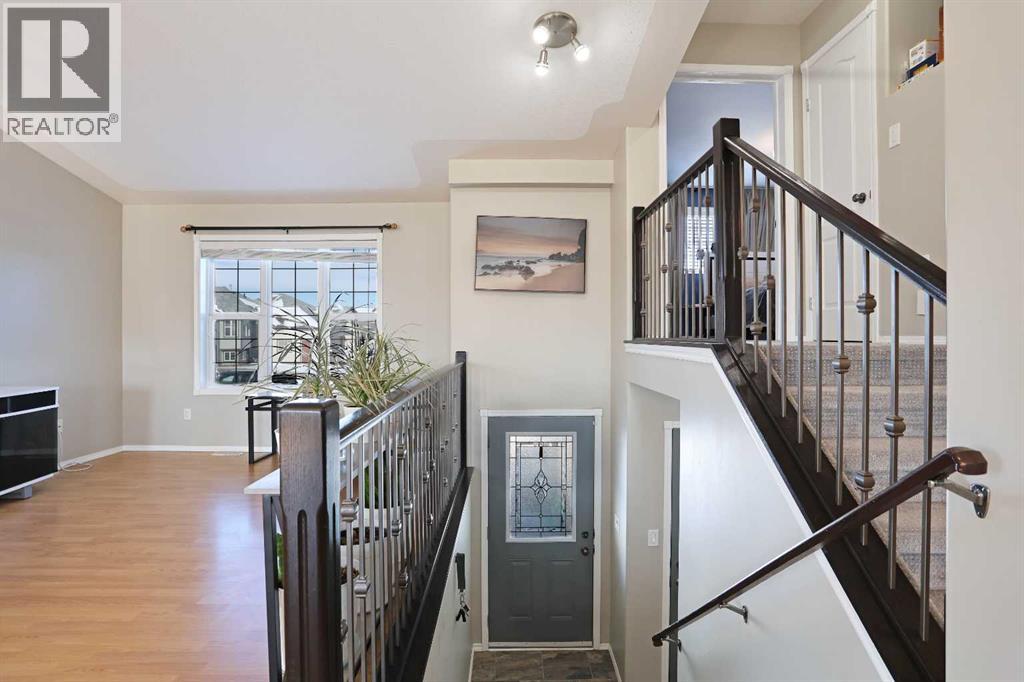 11 Upland Bay W, Brooks, Alberta  T1R 1N1 - Photo 4 - A2288677