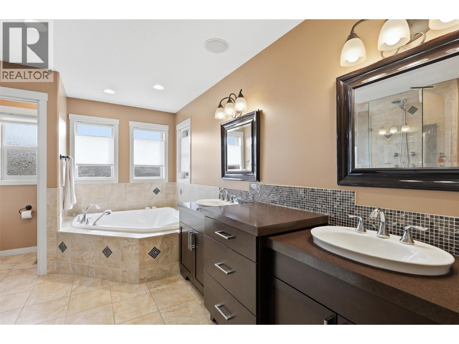 1914 Ironwood Street, Kamloops, British Columbia  V2H 0A6 - Photo 27 - 10377994