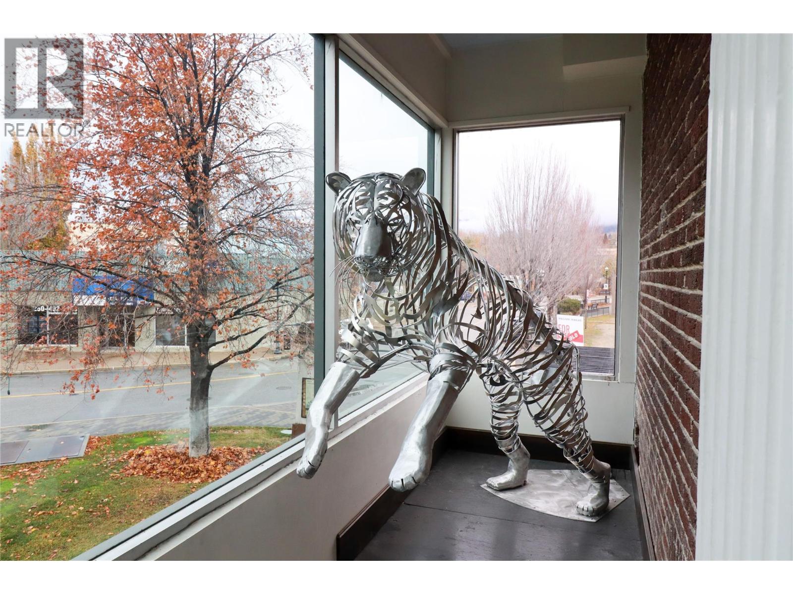 202 Main Street Unit# 201, Penticton, British Columbia  V2A 5B2 - Photo 4 - 10378257