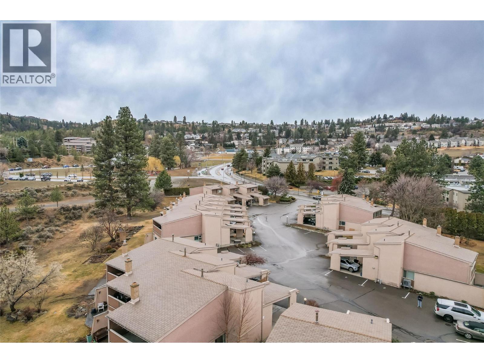 1555 Summit Drive Unit# 8, Kamloops, British Columbia  V2E 1E9 - Photo 9 - 10378202