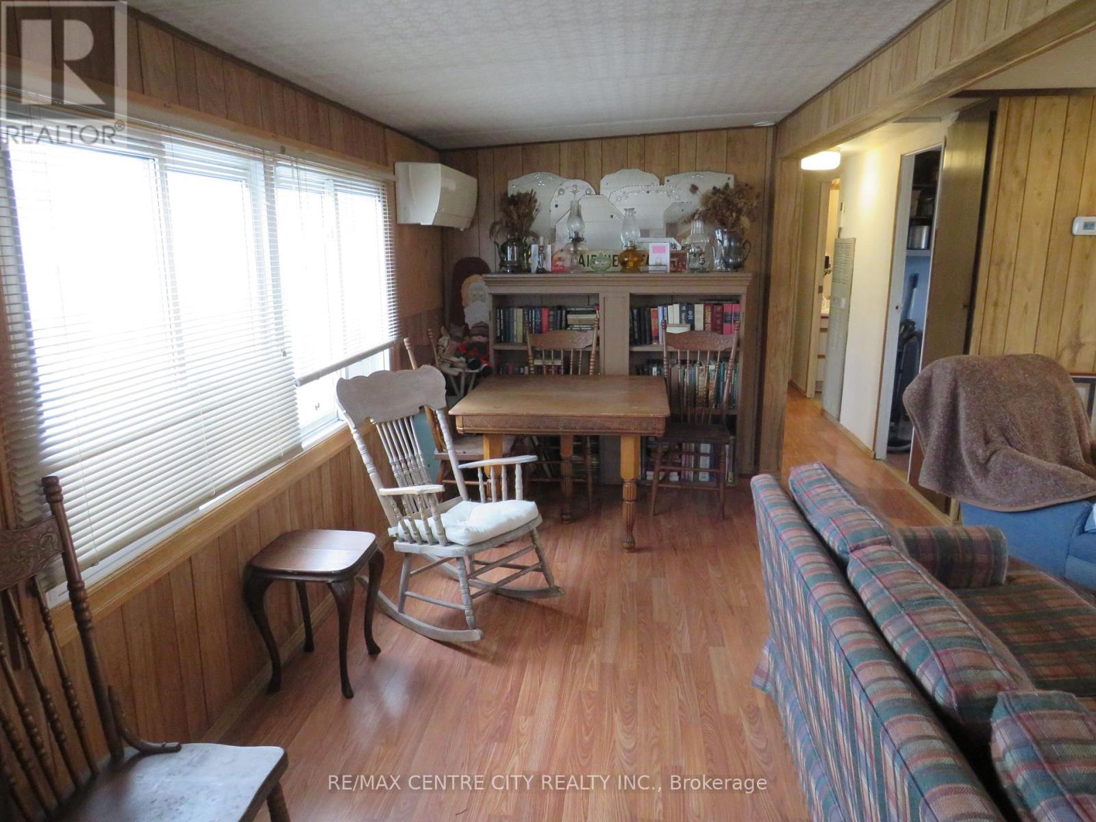 5 - 198 Springbank Drive, London South, Ontario  N6J 1G1 - Photo 6 - X12857142