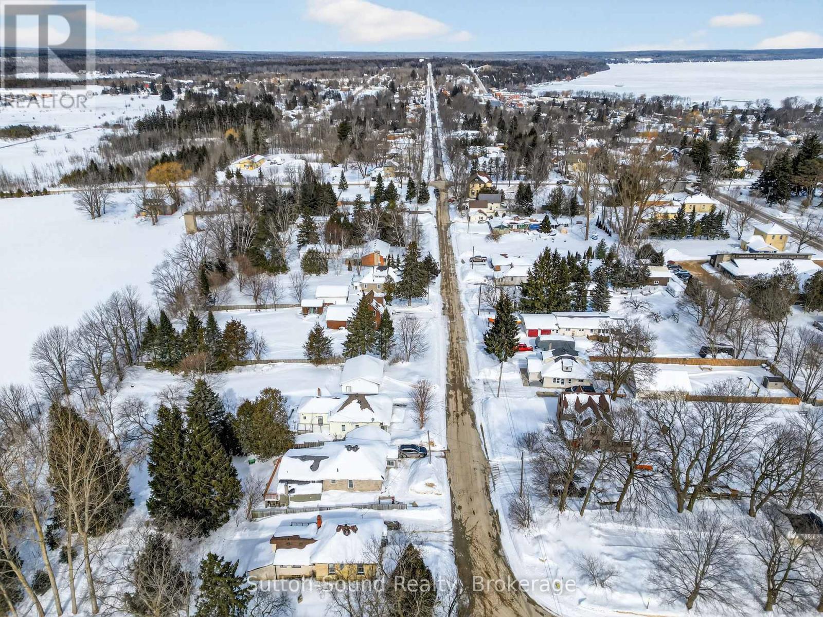 184 Gould Street, South Bruce Peninsula, Ontario  N0H 2T0 - Photo 12 - X12832552