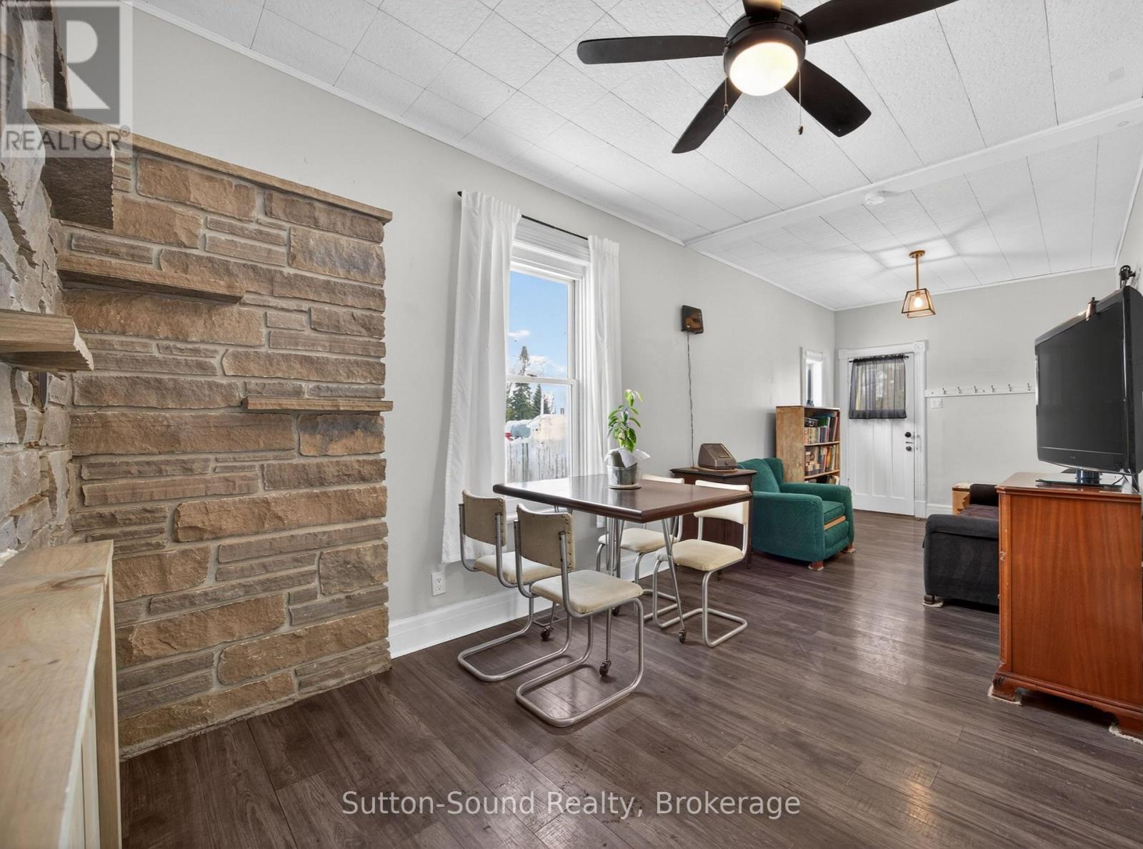 184 Gould Street, South Bruce Peninsula, Ontario  N0H 2T0 - Photo 19 - X12832552