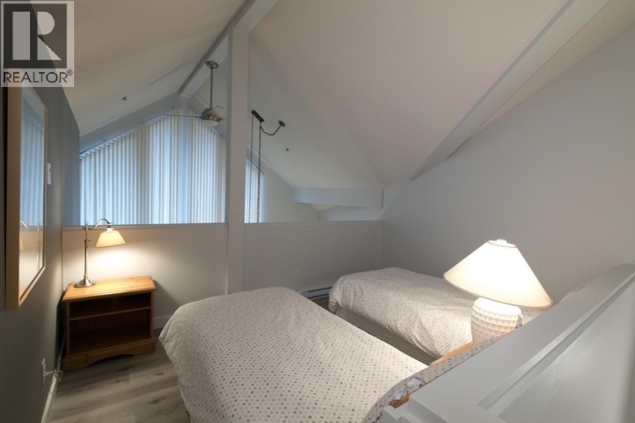 325 3309 Ptarmigan Place, Whistler, British Columbia  V8E 0V6 - Photo 10 - R3097143