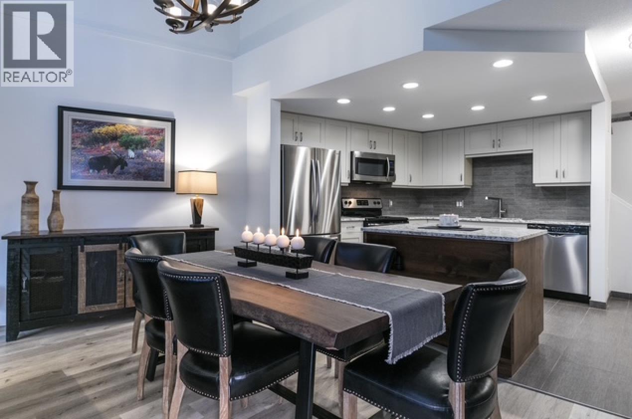 325 3309 Ptarmigan Place, Whistler, British Columbia  V8E 0V6 - Photo 4 - R3097143